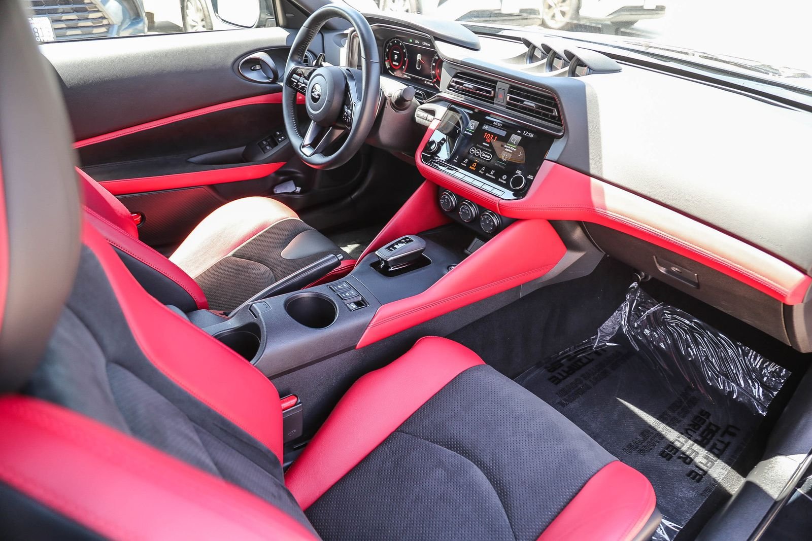 Used 2024 Black Nissan Performance image 15
