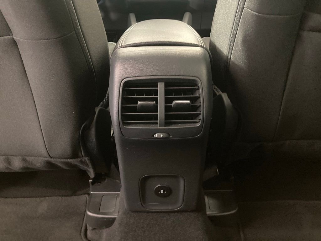 Used 2025 Gray Ford Active image 16