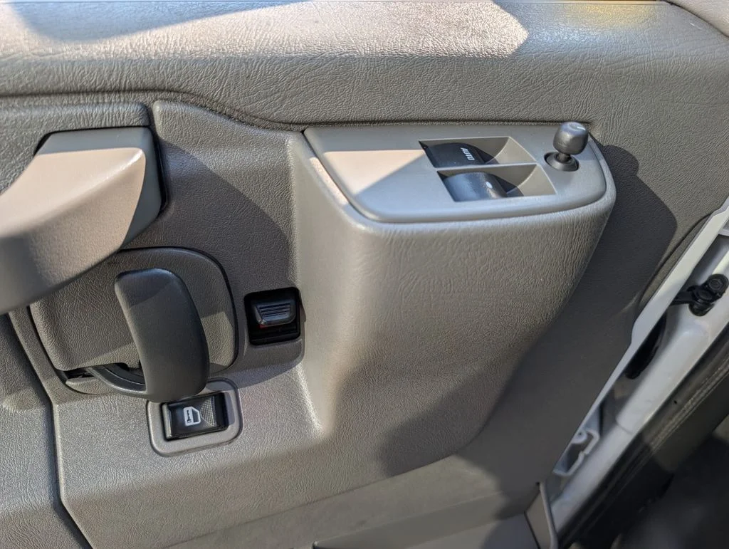 Used 2020 White GMC Work Van image 10