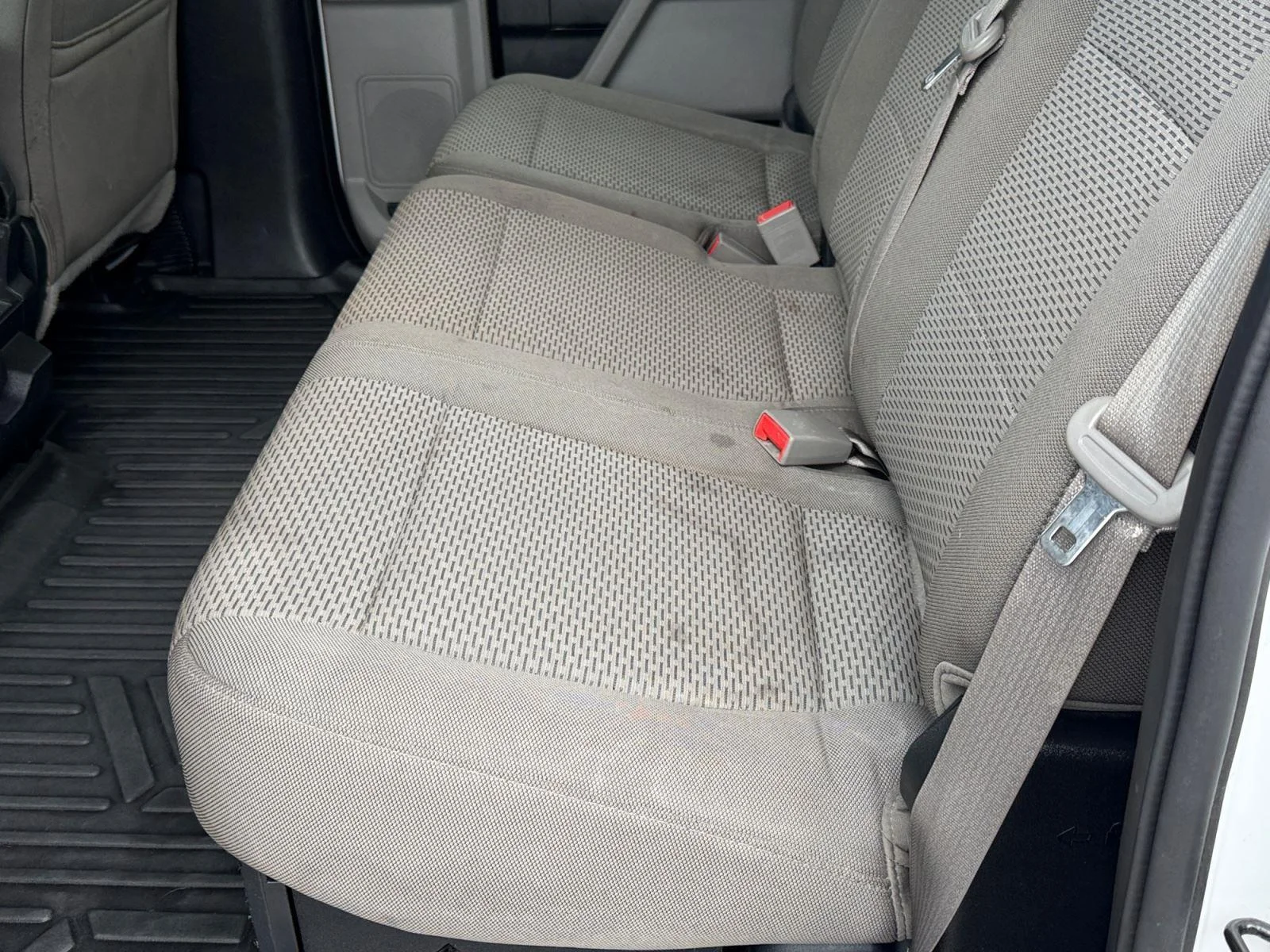 2018 Ford F-350 Super Duty XLT - Photo 33