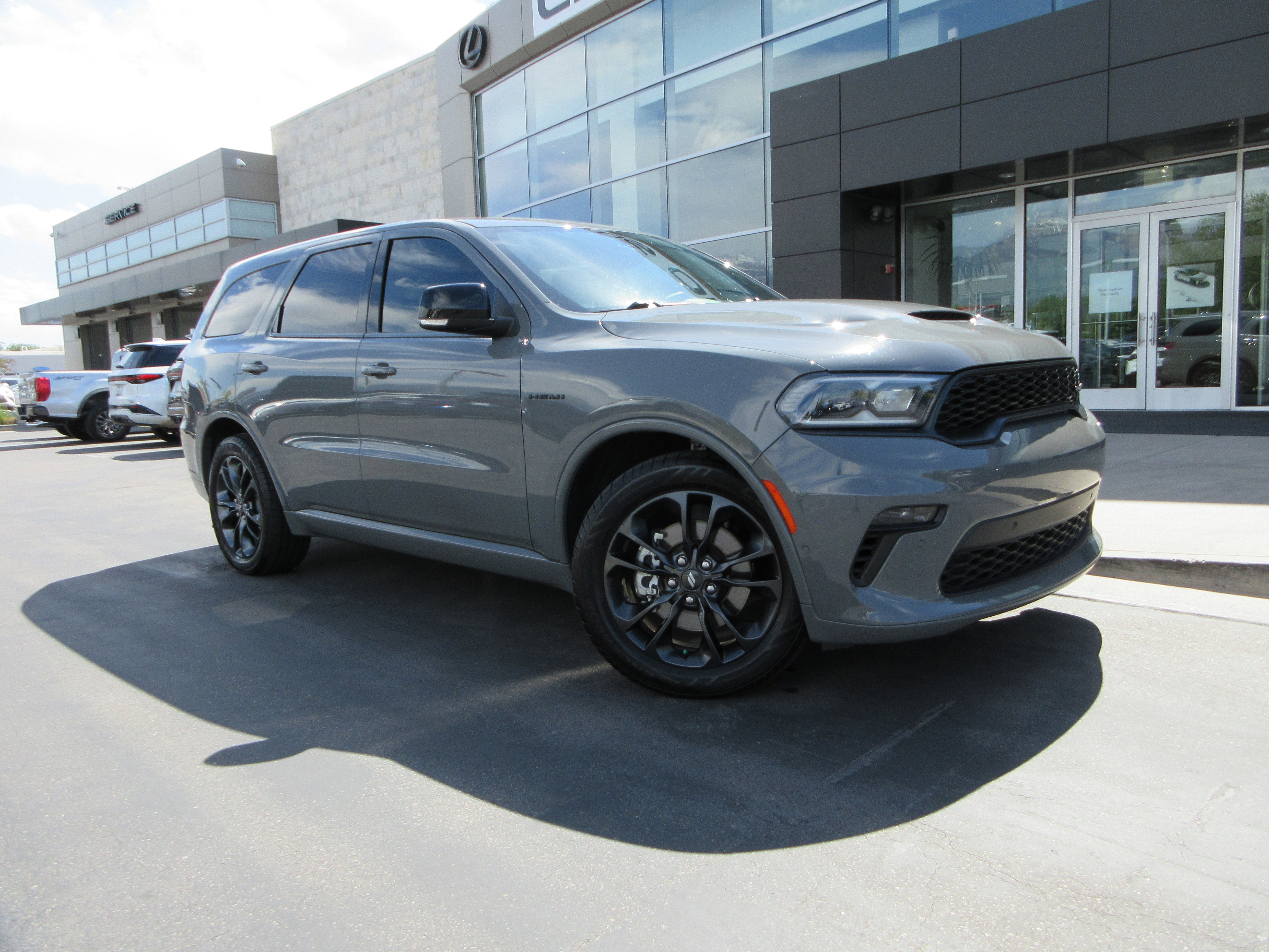 Used 2022 Destroyer Gray Clearcoat Dodge R/T image 15
