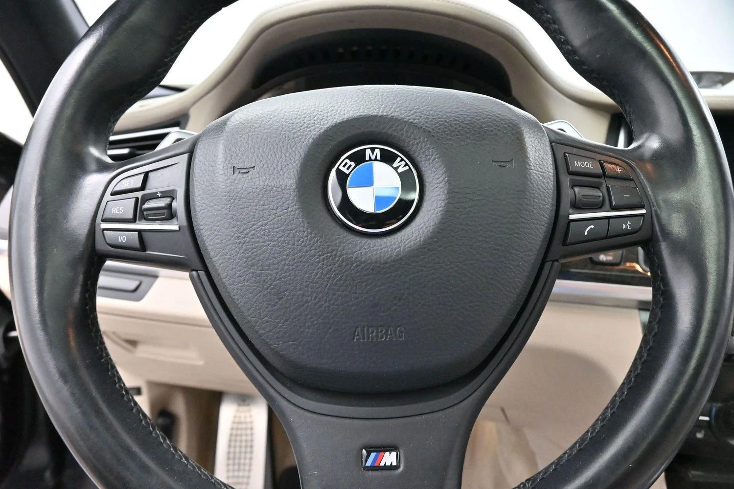Used 2013 Dark Graphite Metallic Ii BMW 750i image 17