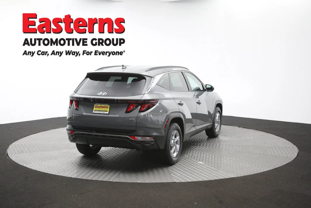 Used 2024 Gray Hyundai SEL image 40
