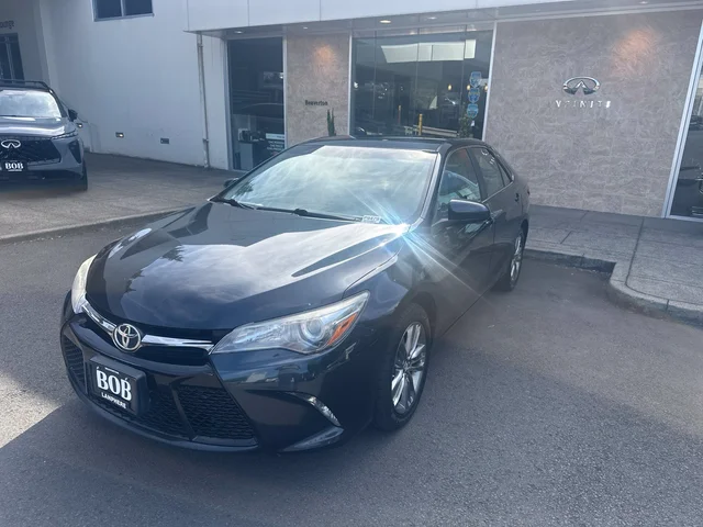 2017 Toyota Camry SE