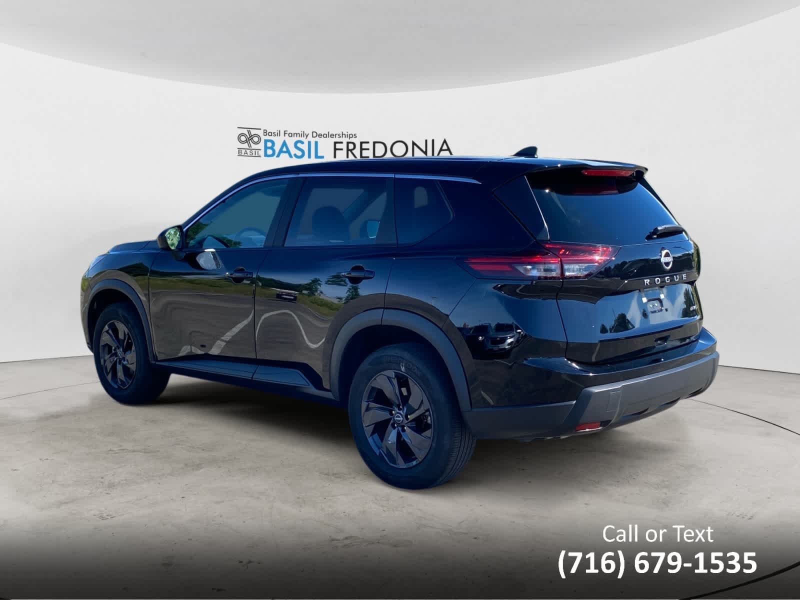 Used 2026 Super Black Nissan SV image 3