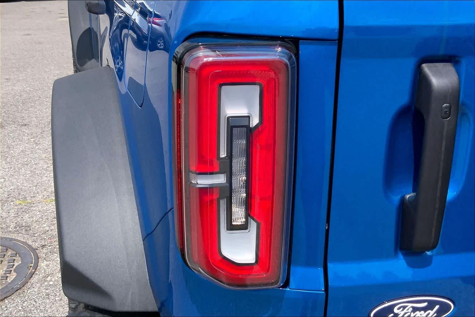 New 2026 Velocity Blue Metallic Ford Badlands® image 14