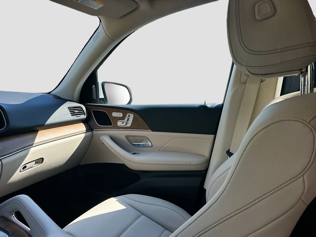 Certified Used 2024 White Mercedes-Benz GLE 350 image 25