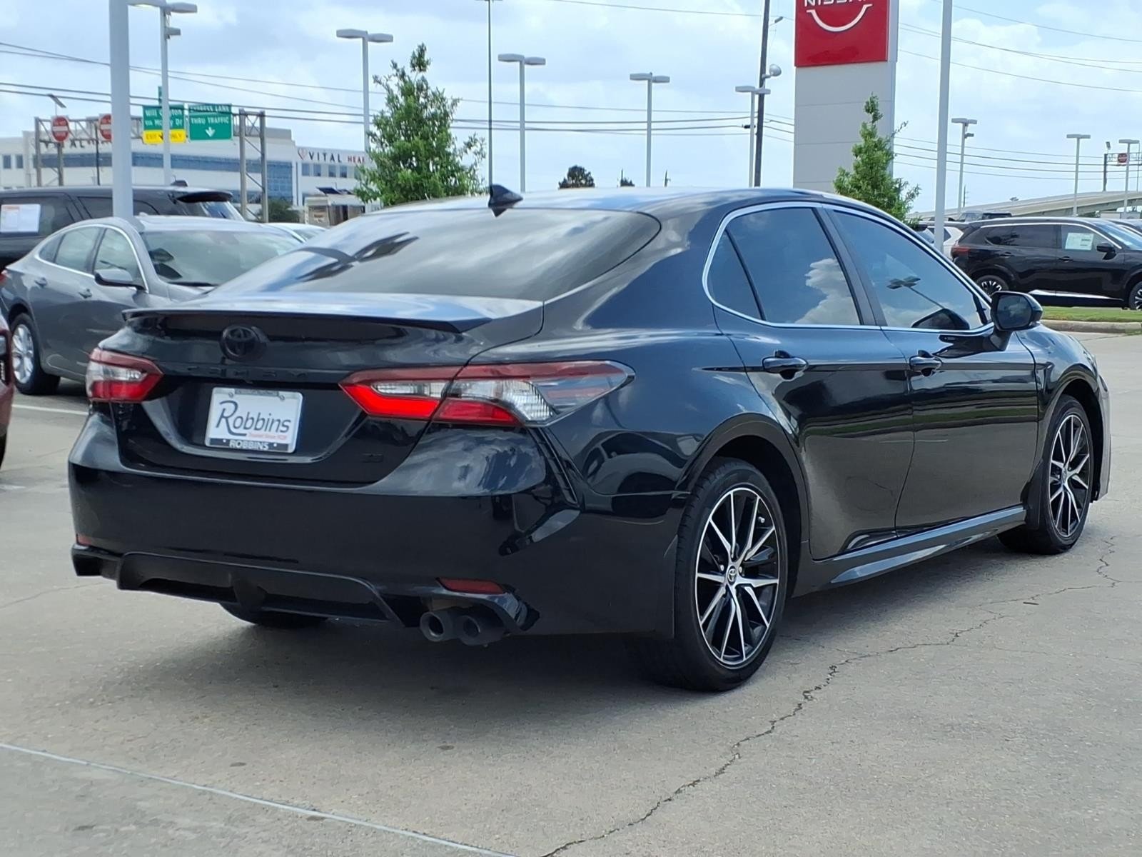 2024 Toyota Camry SE - 4