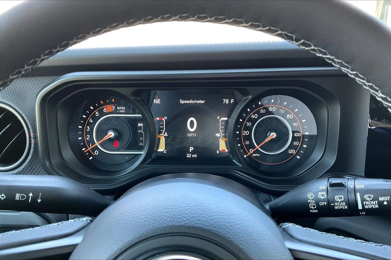 New 2026 Reign Jeep Rubicon image 10