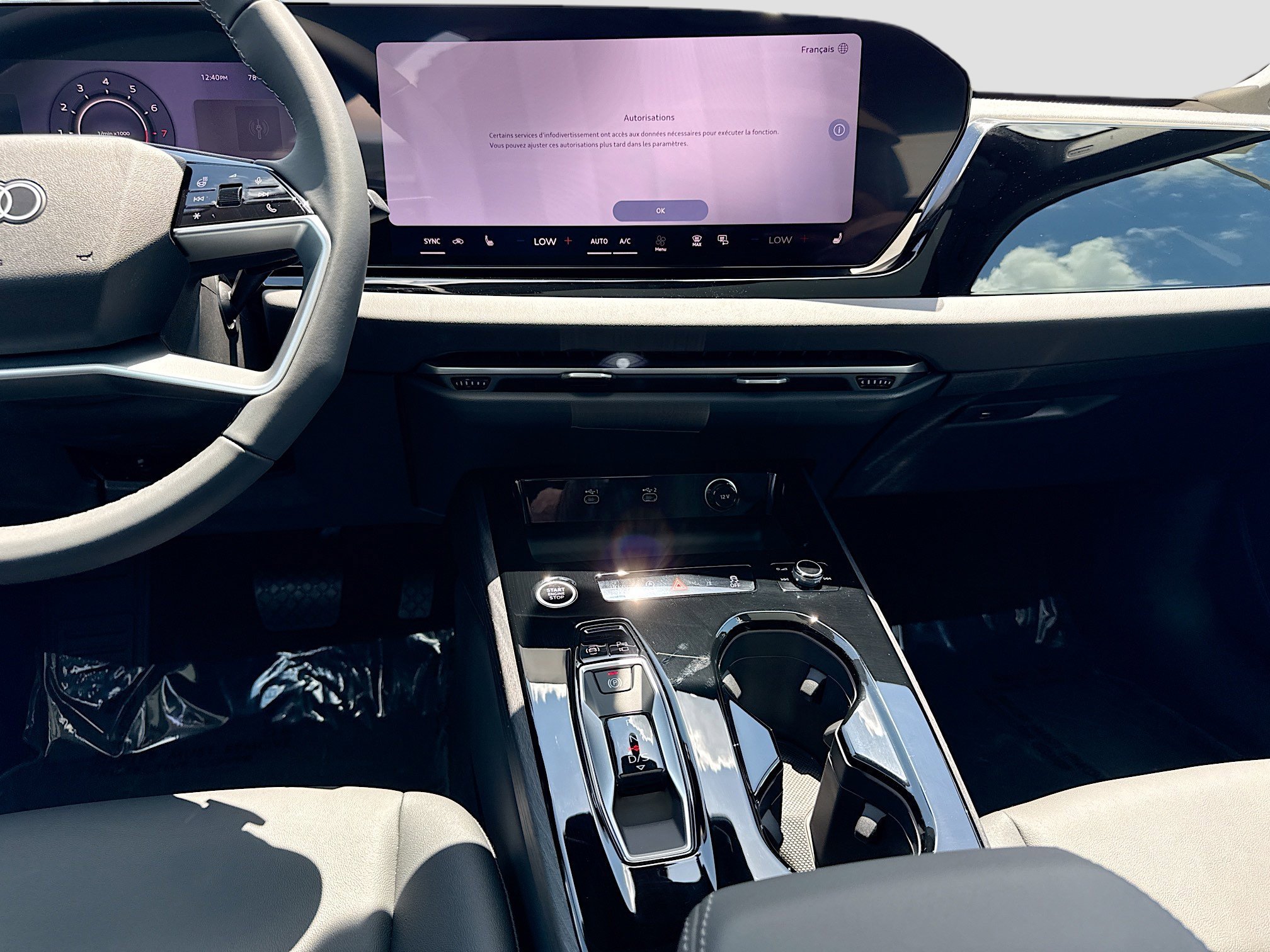 New 2026 Horizon Blue Metallic Audi Premium image 18
