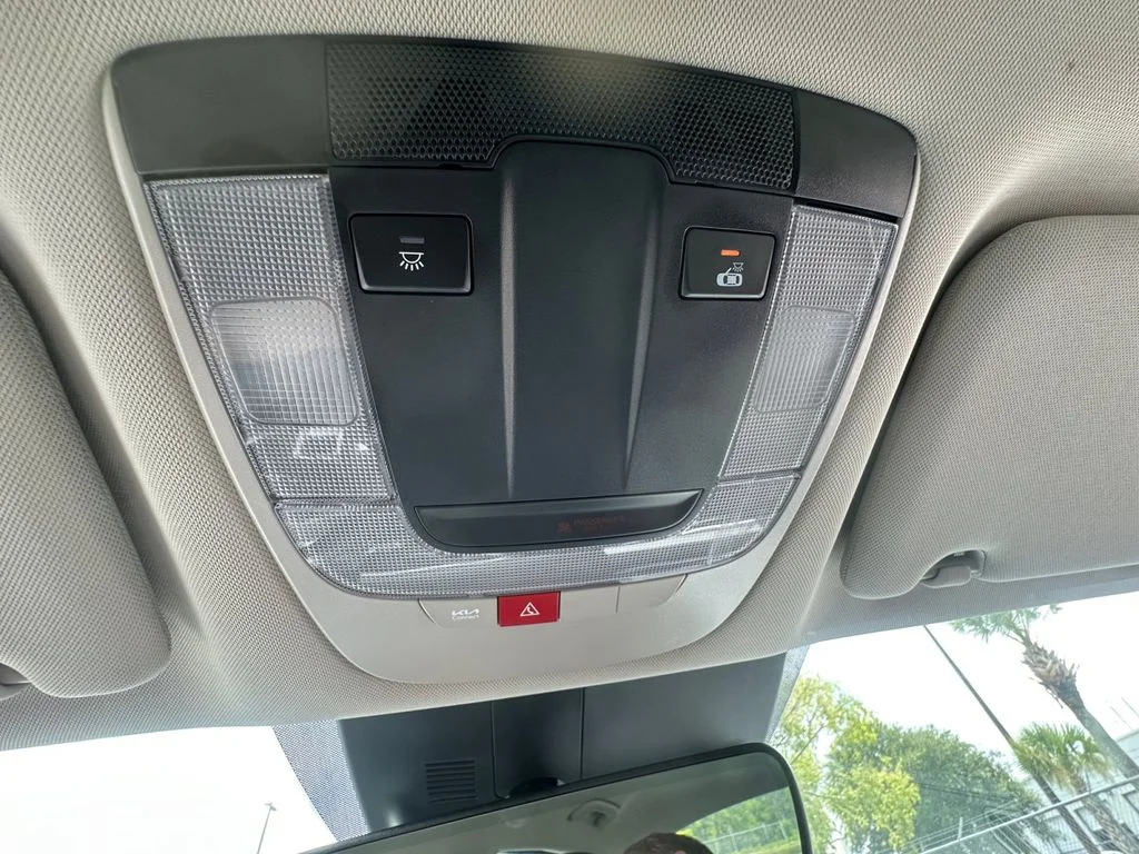 Used 2025 Gray Kia LXS image 35