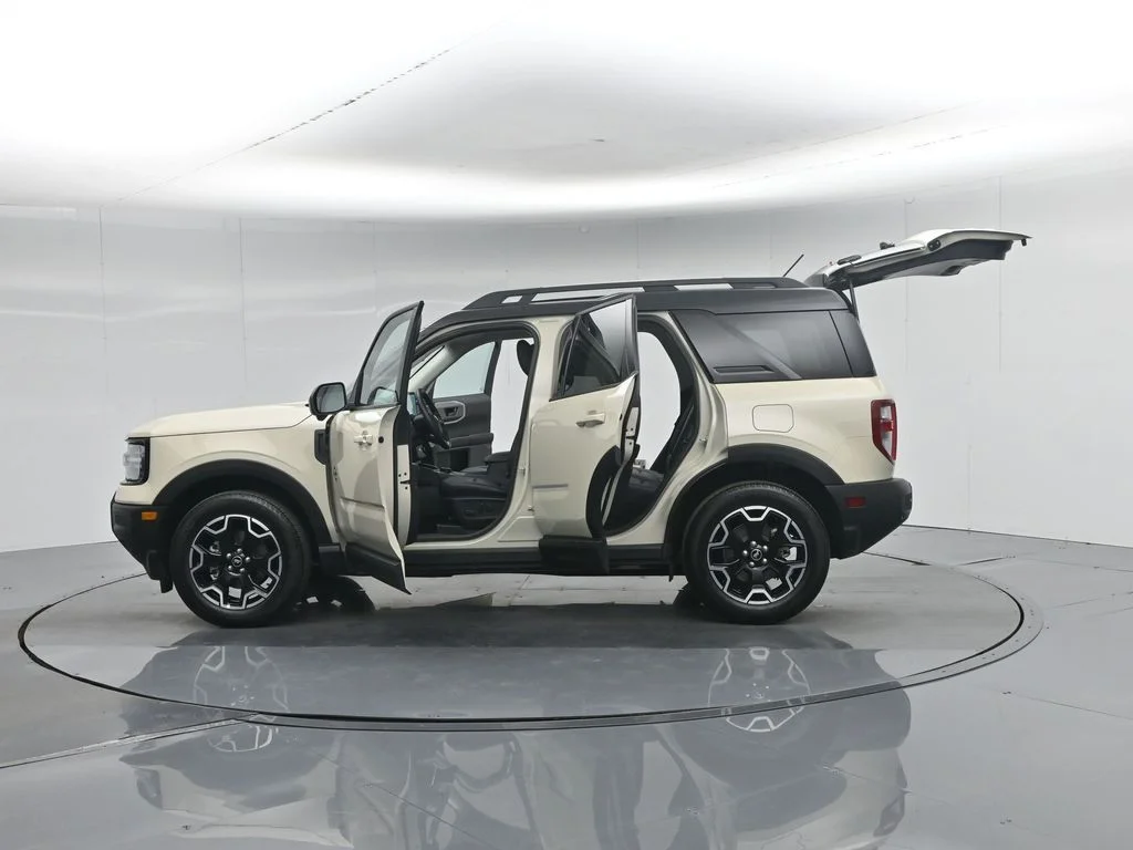 Certified Used 2025 Beige Ford Outer Banks image 38