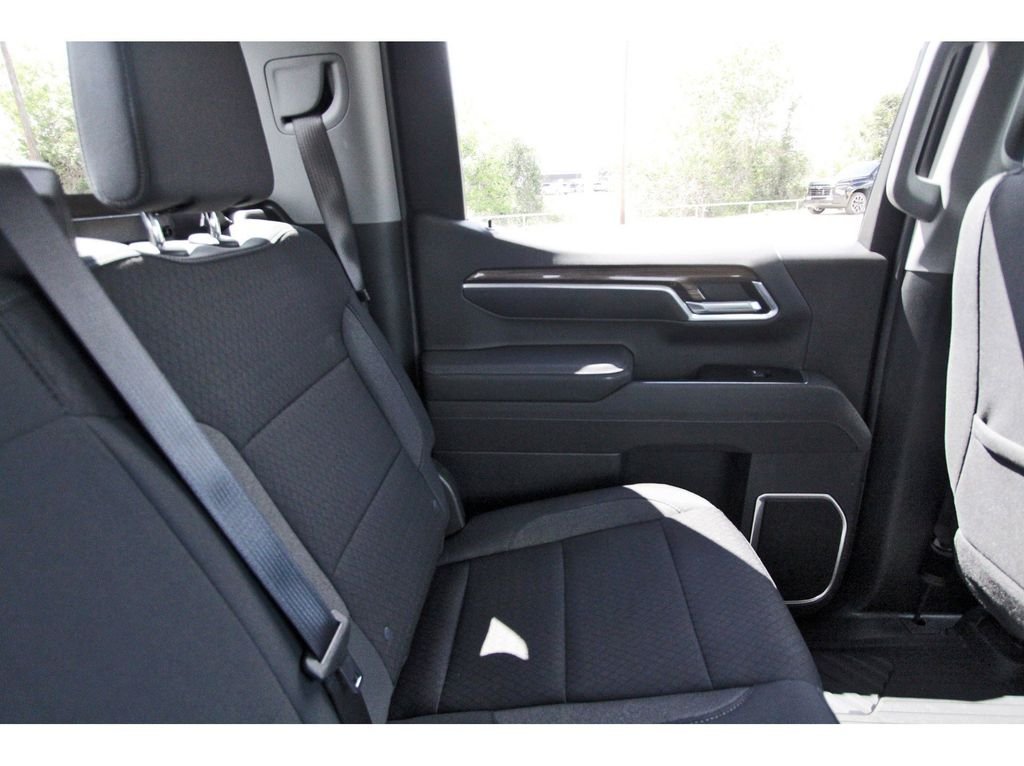 Used 2026 Black Chevrolet LT image 13