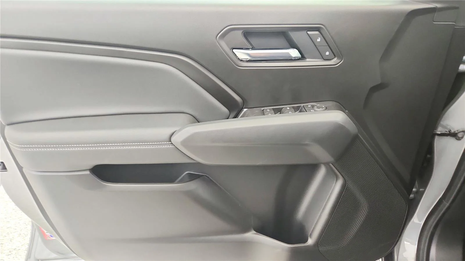 2026 Chevrolet Colorado LT - Photo 32