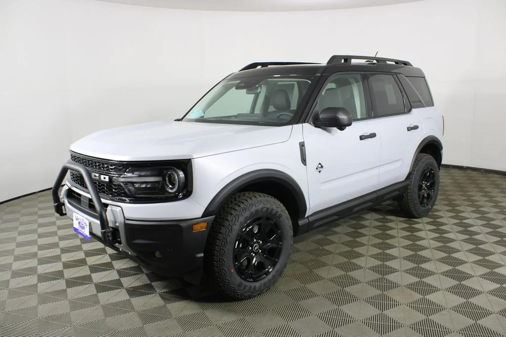New 2026 White Ford Outer Banks image 3