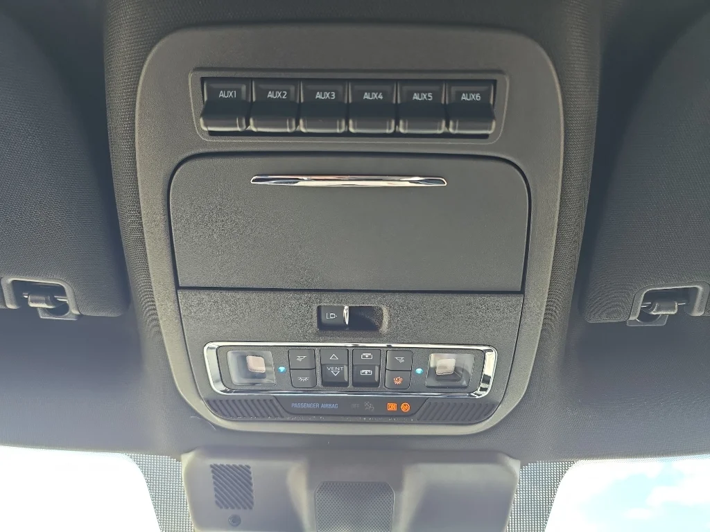 New 2026 Avalanche Ford F-350® Platinum® image 30
