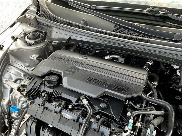Used 2025 Gray Kia LXS image 32