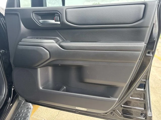 Used 2025 Black Toyota Base image 32