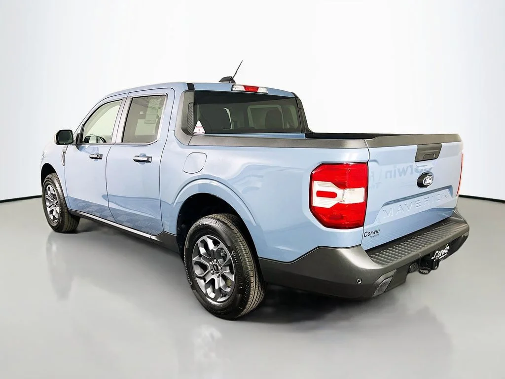 New 2026 Azure Gray Metallic Tri-Coat Ford XLT image 11