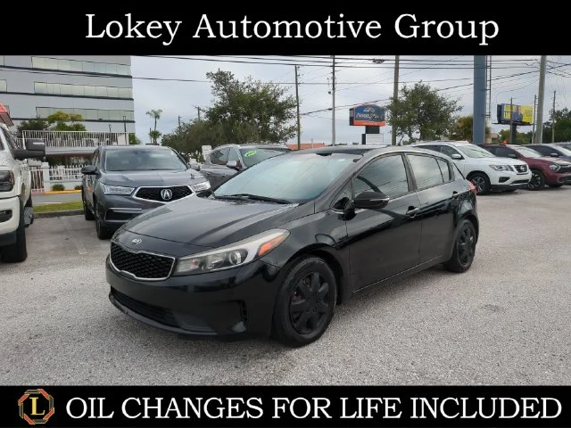 2017 Kia Forte5 LX