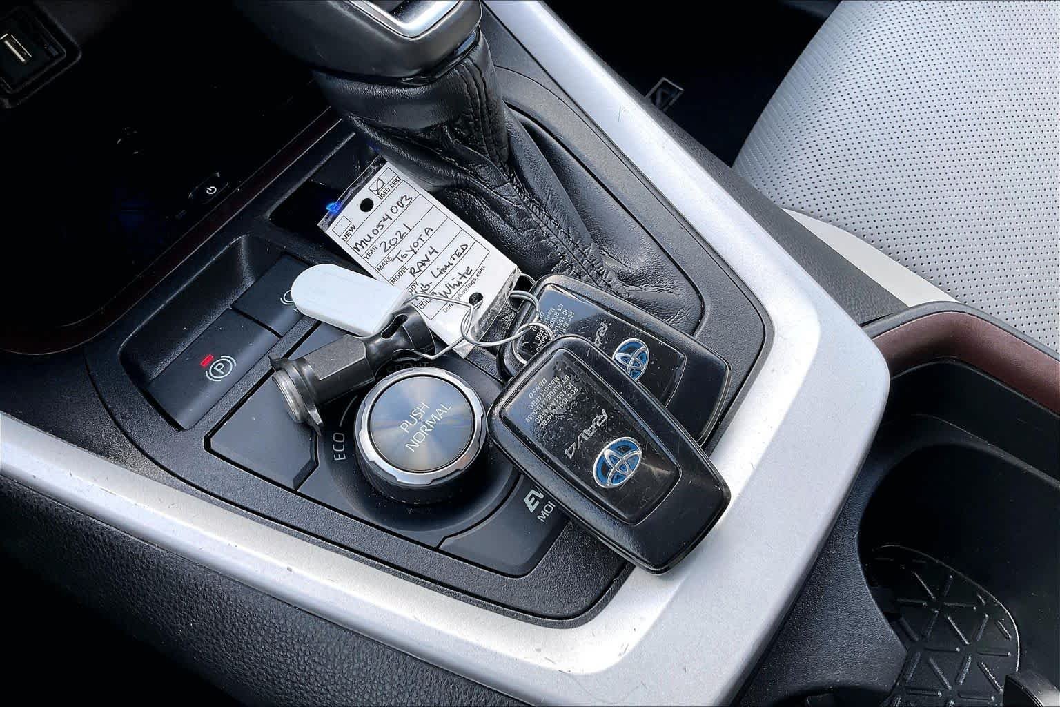 Used 2021 Blizzard Pearl Toyota Hybrid Limited image 15