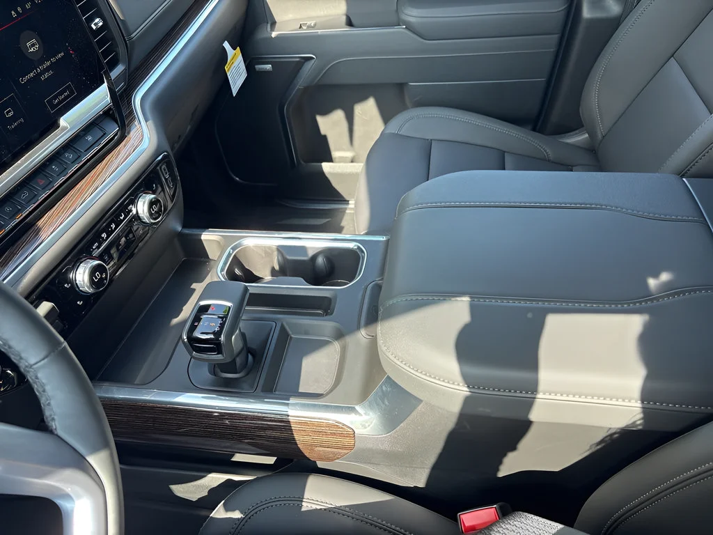 New 2026 Onyx Black GMC Elevation image 28