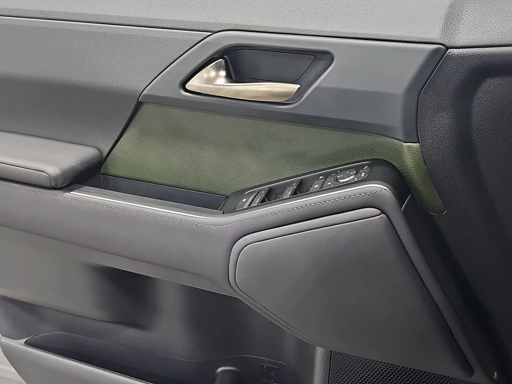 Used 2024 INCOGNITO Lexus 550 Overtrail image 29