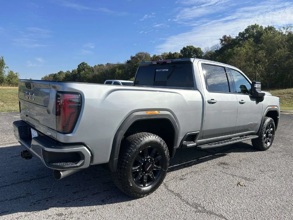 New 2026 Sterling Metallic GMC AT4 image 4