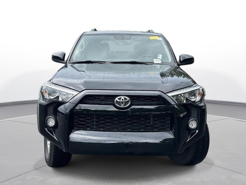 Used 2019 Midnight Black Metallic Toyota SR5 image 3