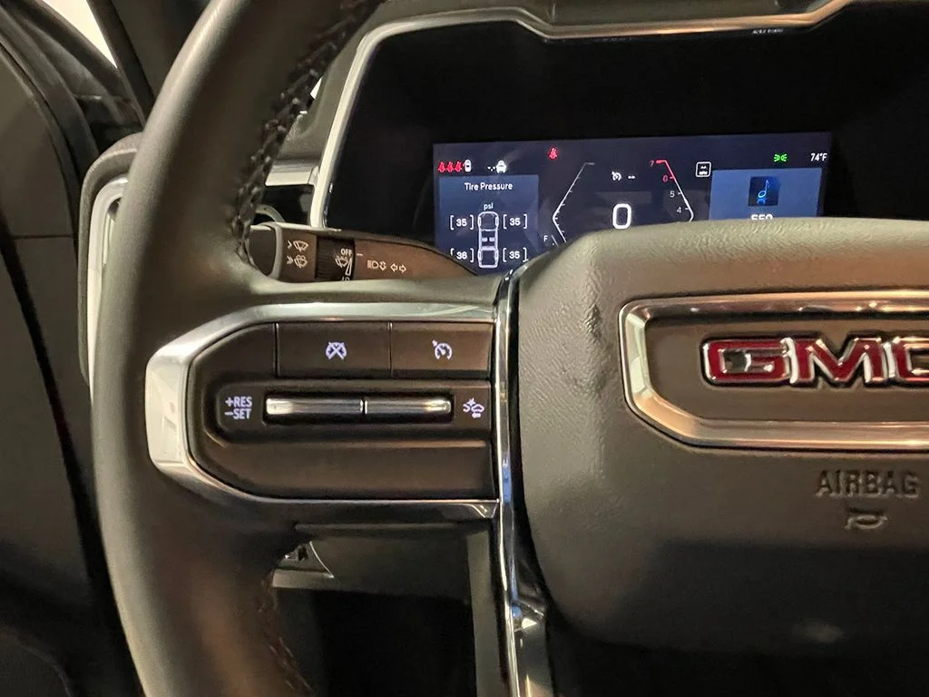 Used 2024 White GMC Elevation image 34