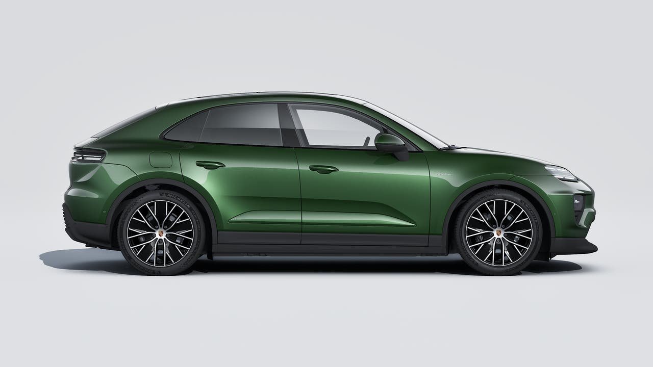 New 2026 Oak Green Metallic Neo Porsche Electric image 6