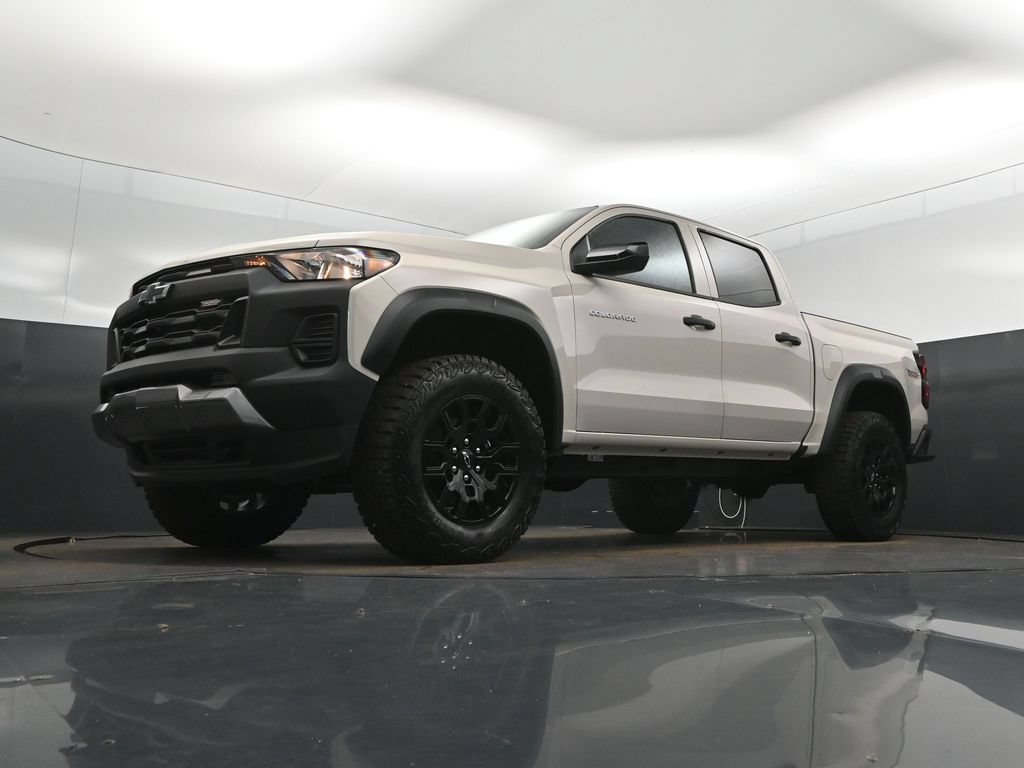 2026 Chevrolet Colorado Trail Boss - Photo 38
