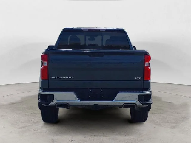 Used 2019 Shadow Gray Metallic Chevrolet LTZ image 4