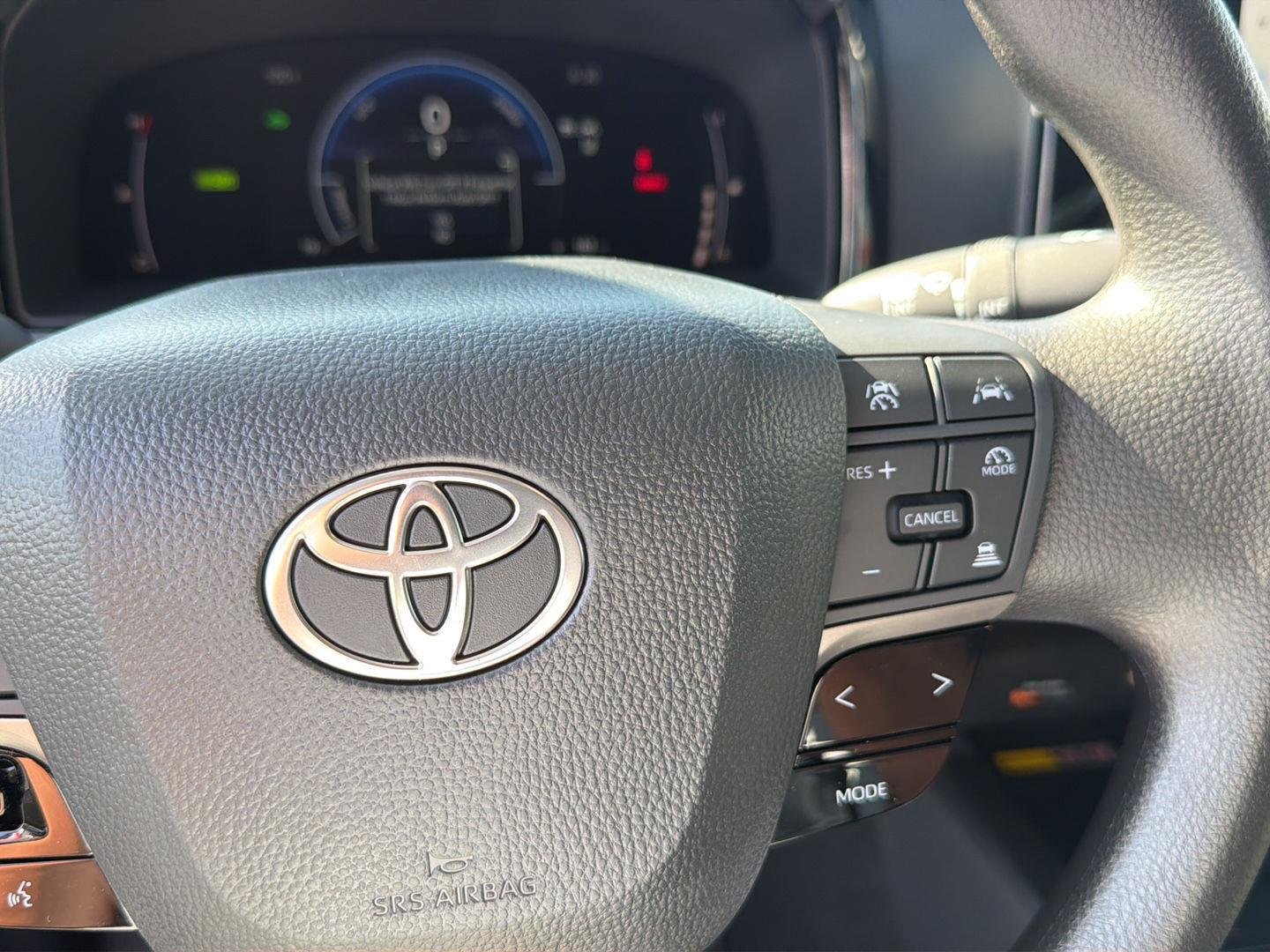 New 2026 Midnight Black Metallic Toyota LE image 22