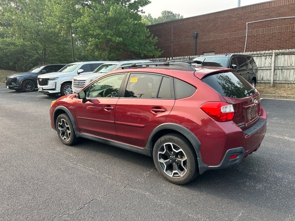 Used 2015 Red Subaru 2.0i Limited image 5