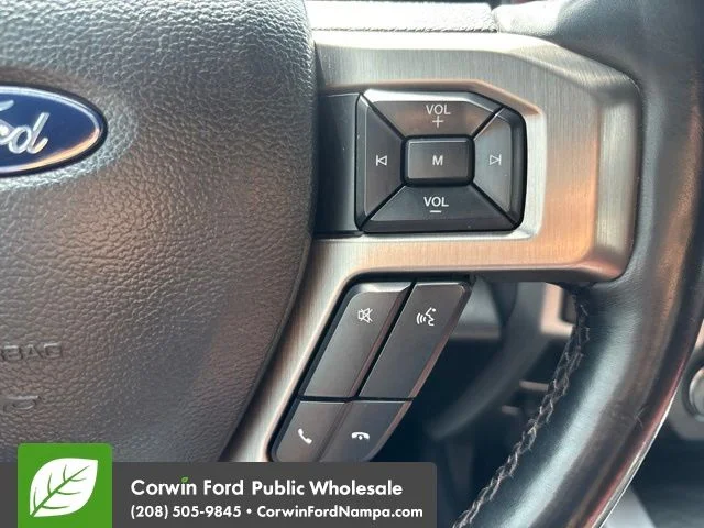 Used 2018 White Ford Platinum image 19