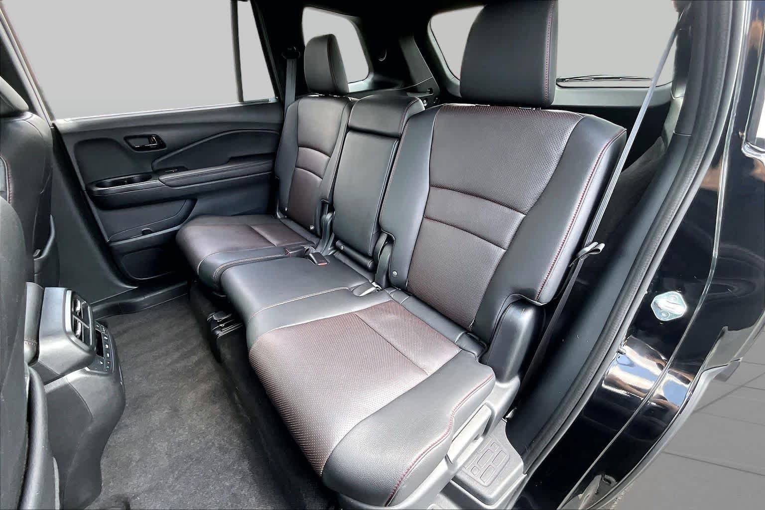 Used 2024 Crystal Black Pearl Honda Black Edition image 20