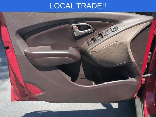 Used 2013 Red Hyundai GLS image 12