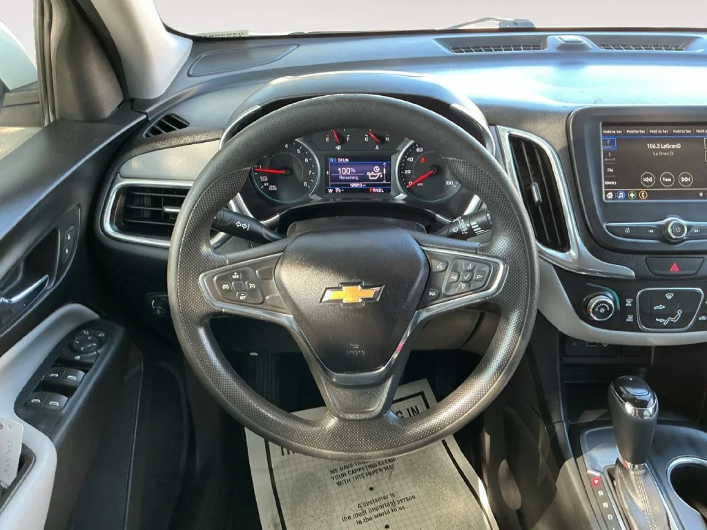 Used 2019 SUMMIT WHITE Chevrolet LT image 12