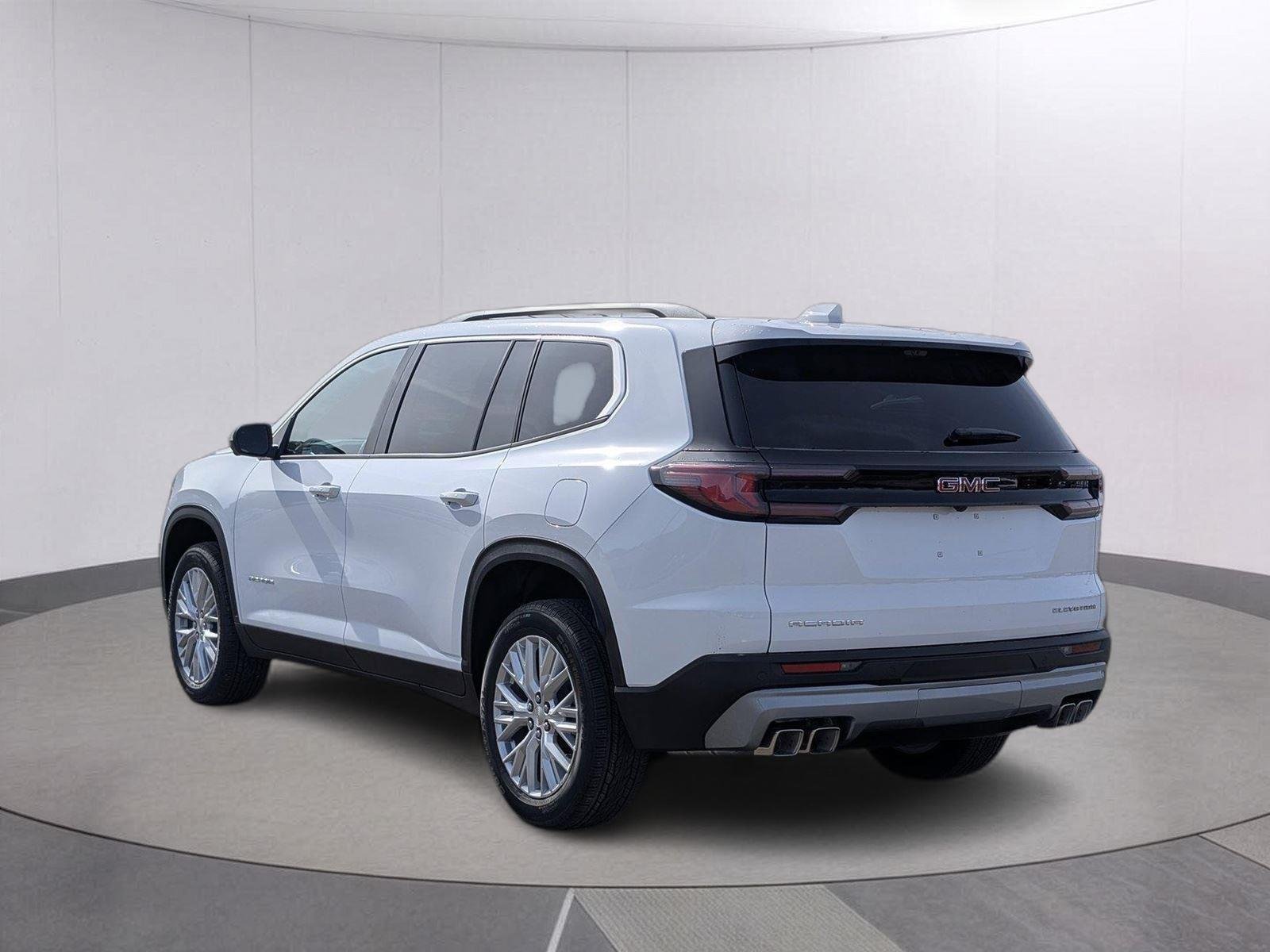 New 2026 Summit White GMC Elevation image 3