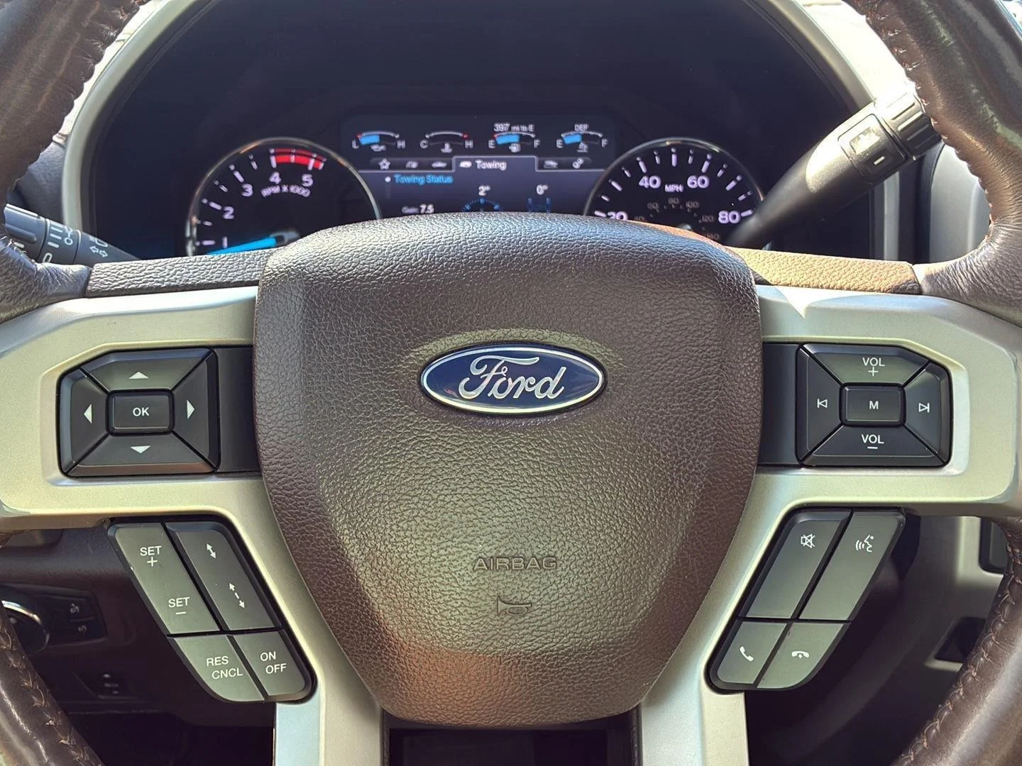 Used 2017 Oxford White Ford King Ranch image 37