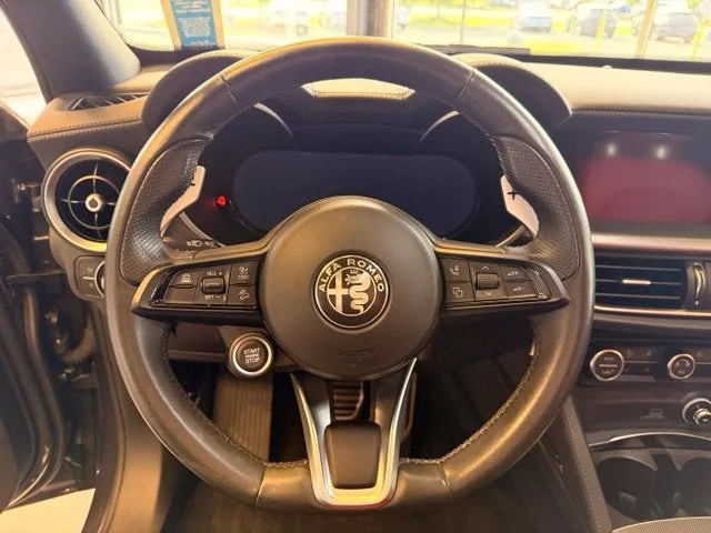 Used 2024 Vesuvio Gray Metallic Alfa Romeo Veloce image 18