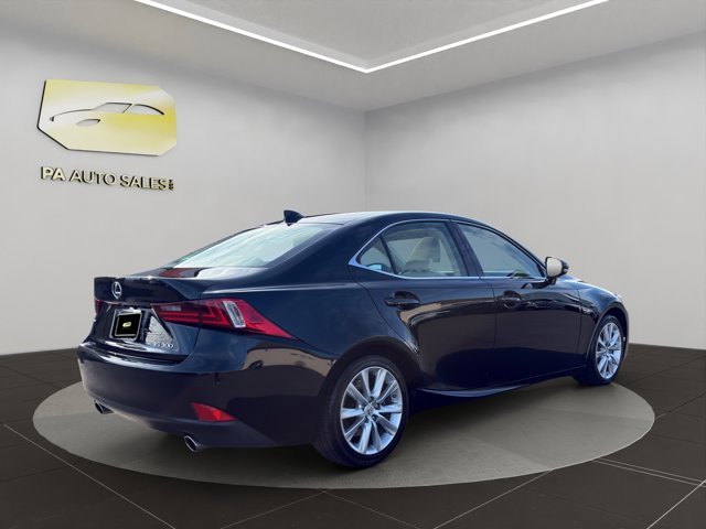 Used 2016 Black Lexus  image 7