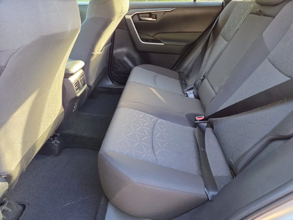 Certified Used 2021 Silver Toyota XLE image 22