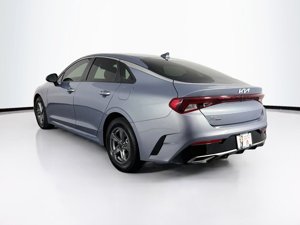 Used 2023 Silver Kia LXS image 7