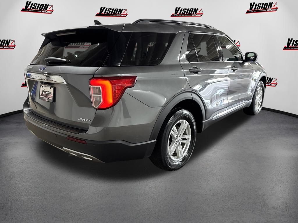Used 2023 Gray Ford XLT image 5