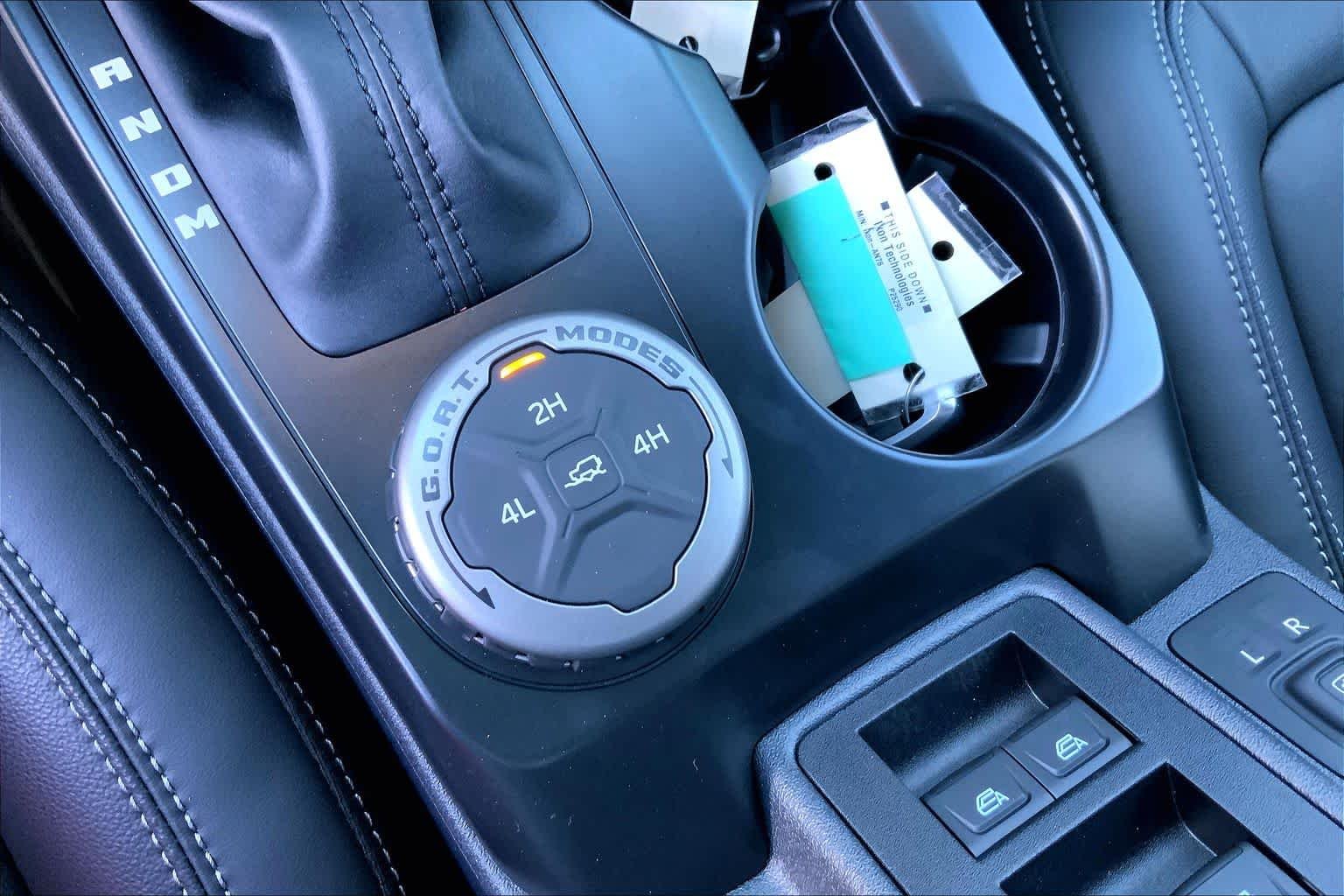 New 2025 Marsh Gray Ford Outer Banks® image 14