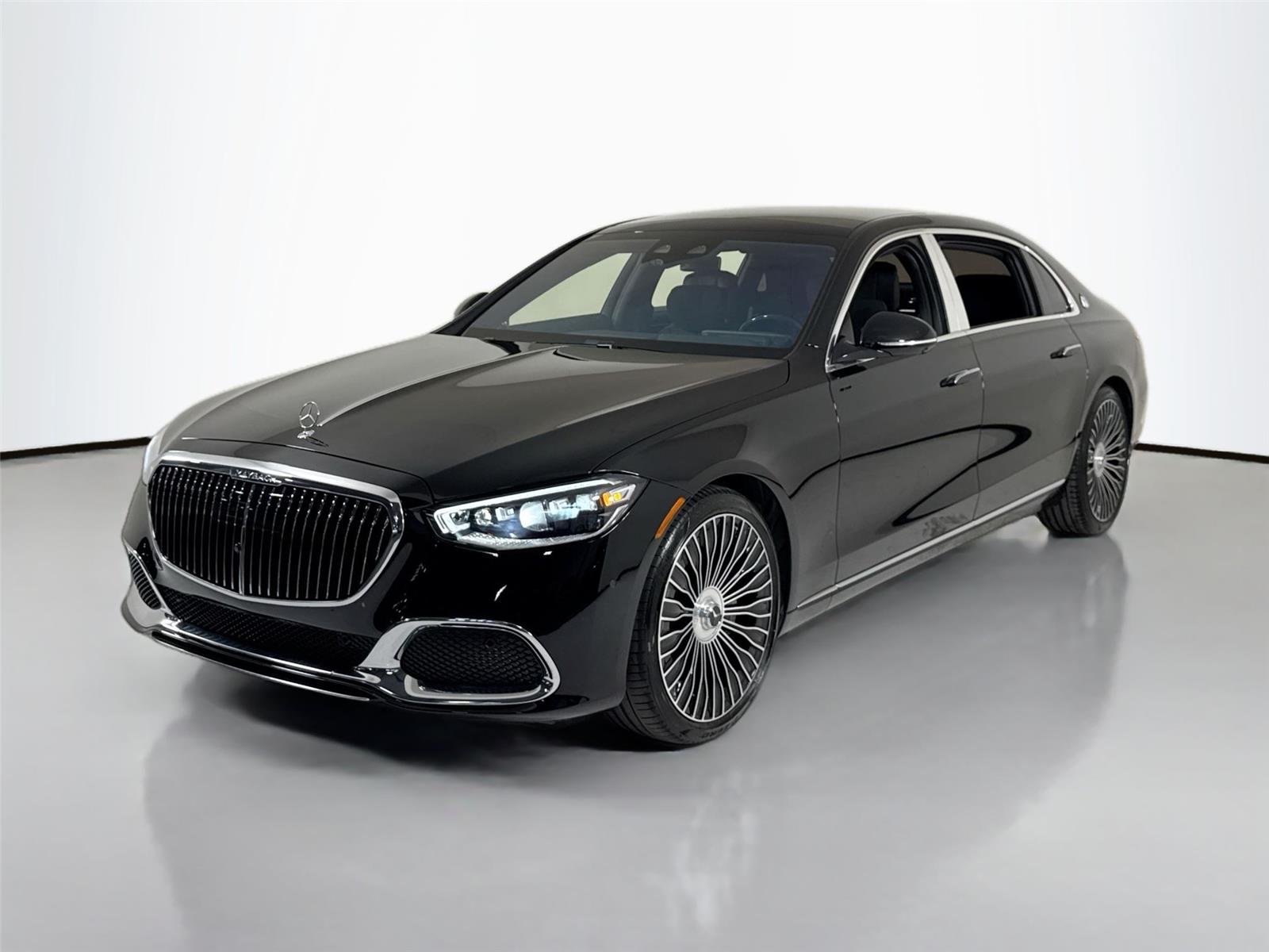 Used 2022 Black Mercedes-Benz Maybach S 580 | Exec Seating | Rear TVs image 52
