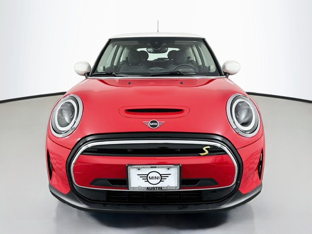 Used 2024 MINI Hardtop 2 Door SE with VIN WMW13DJ03R2U93530 for sale in Austin, TX