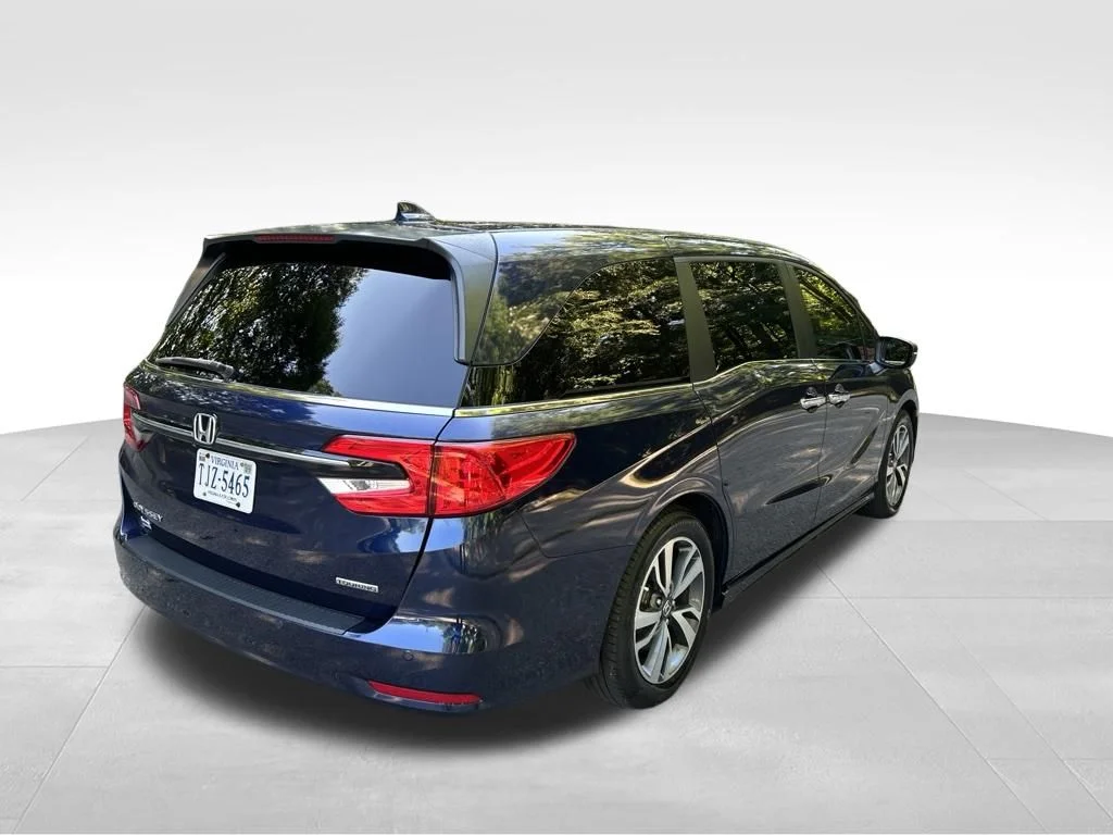 Used 2022 Blue Honda Touring image 5